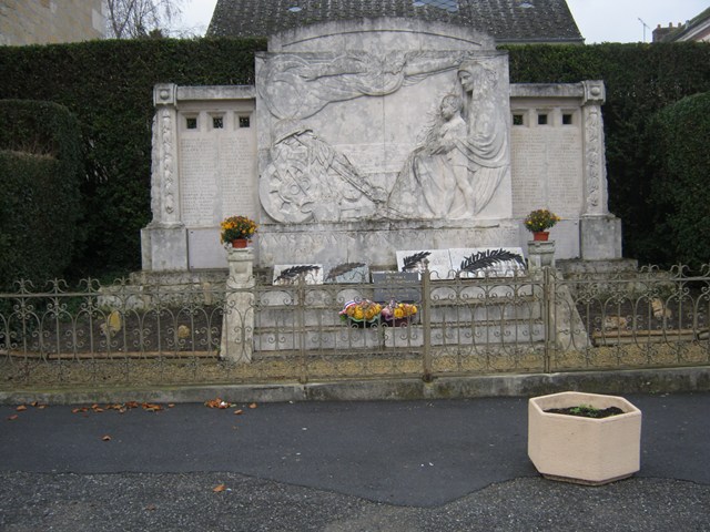 I:\monument aux morts de signy l abbaye\IMG_1572.JPG