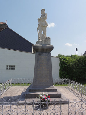 Fichier:Condé-lès-Herpy (Ardennes) Monument aux morts.JPG